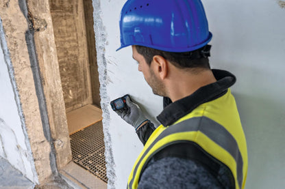 Bosch Professional Laser-Entfernungsmesser GLM 40-31 (IP 65, stoßdämpfendes Gehäuse, 7 Messmodi, automatische Berechnungen für Länge/Fläche/Volumen, helles Farbdisplay, mit Li-Ionen-Akku kompatibel)