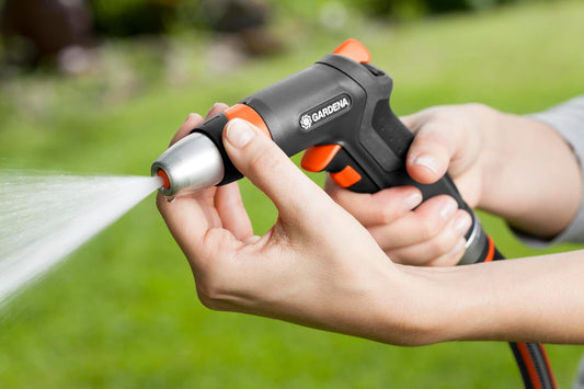 Gardena Premium Reinigungsspritze: Robuste Wasserspritze Zum Reinigen (18305-20)