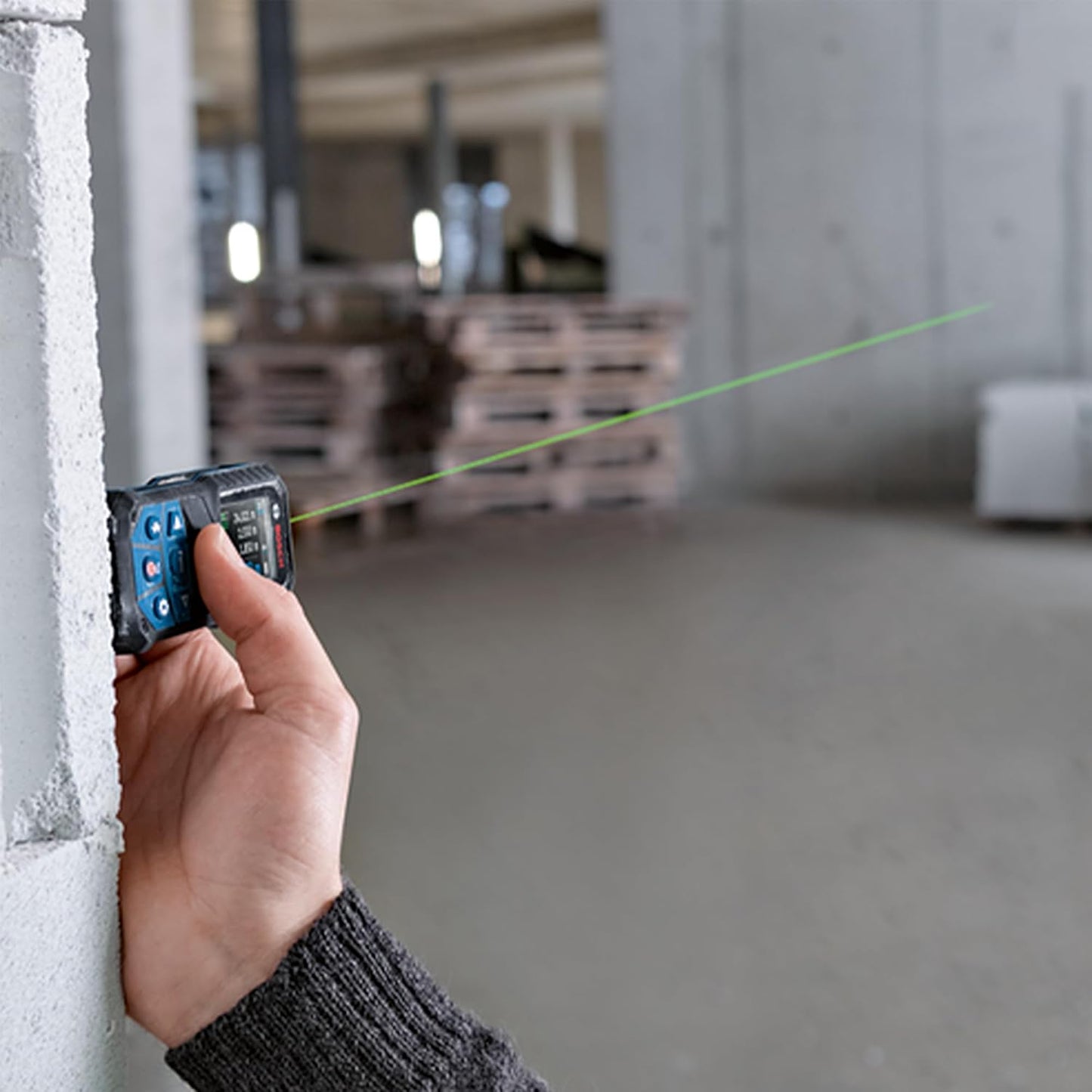 Bosch Professional Laser-Entfernungsmesser GLM 50-27 CG (2 Aa-Batterien, Tasche)