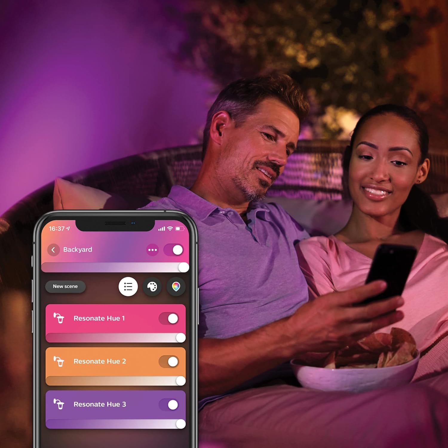 Philips Hue White and Color Ambiance LED Außenwandleuchte Resonate