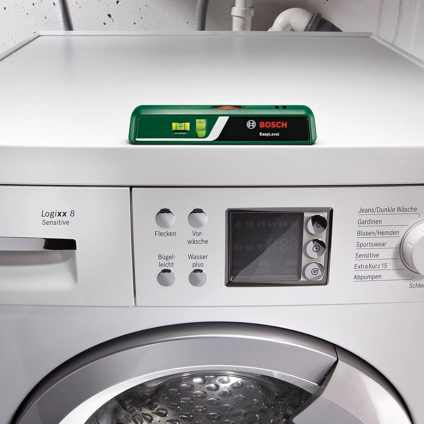 Bosch Laser-Wasserwaage EasyLevel mit Wandhalterung (Laserlinie zur flexiblen Ausrichtung an Wänden und Laserpunkt zur einfachen Höhenübertragung, im Karton)