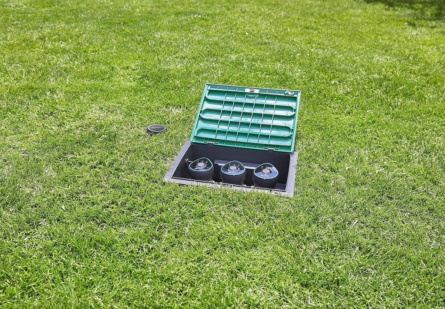 Gardena Bewässerungsventil 9 V Bluetooth: Mit Bluetooth App programmierbare Bewässerungssteuerung, Reichweite bis zu 10 m, 6 unabhängige Zeitpläne (01285-20)